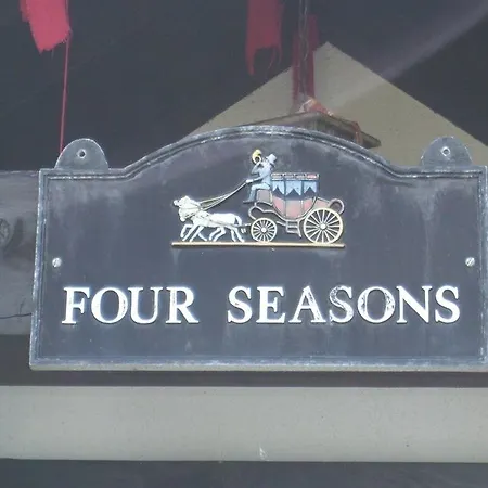 Four Seasons Bed & Breakfast